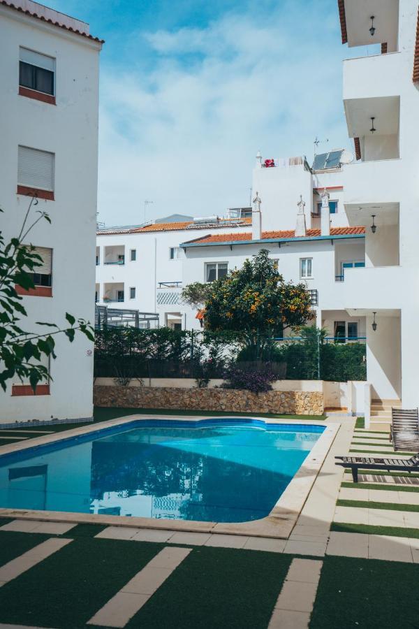 Apartamento Apartamento Deluxe Oldtown 30 By Umbral Albufeira Exterior foto